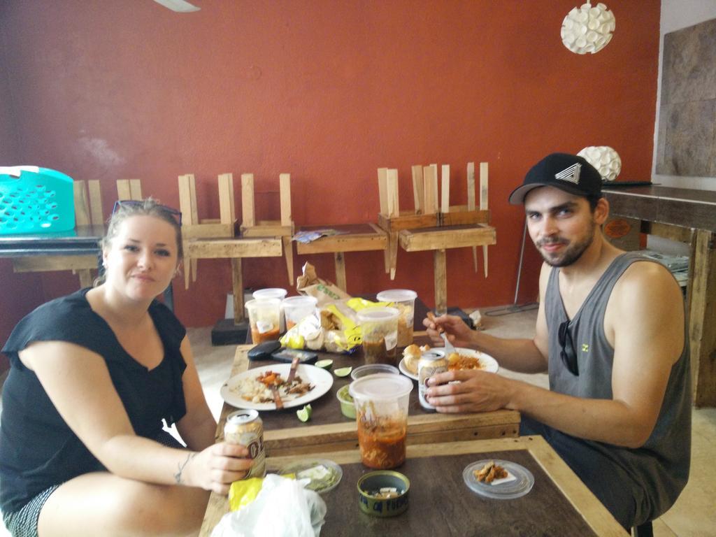 Humble Bumble Hostel Playa del Carmen Ngoại thất bức ảnh