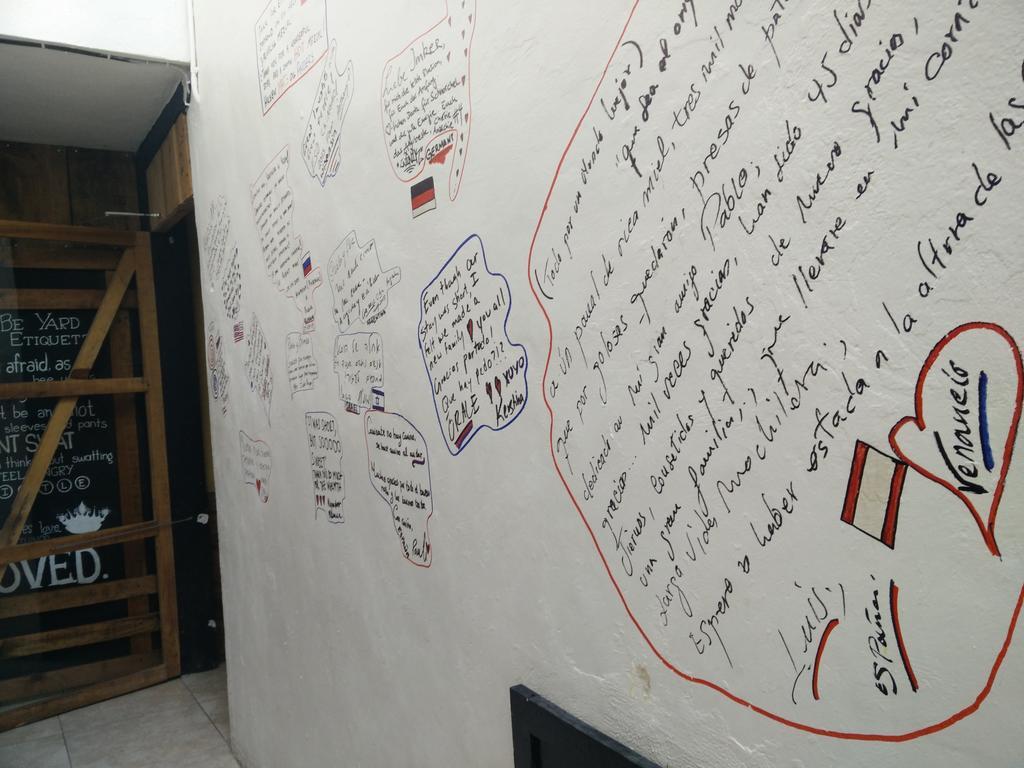 Humble Bumble Hostel Playa del Carmen Ngoại thất bức ảnh