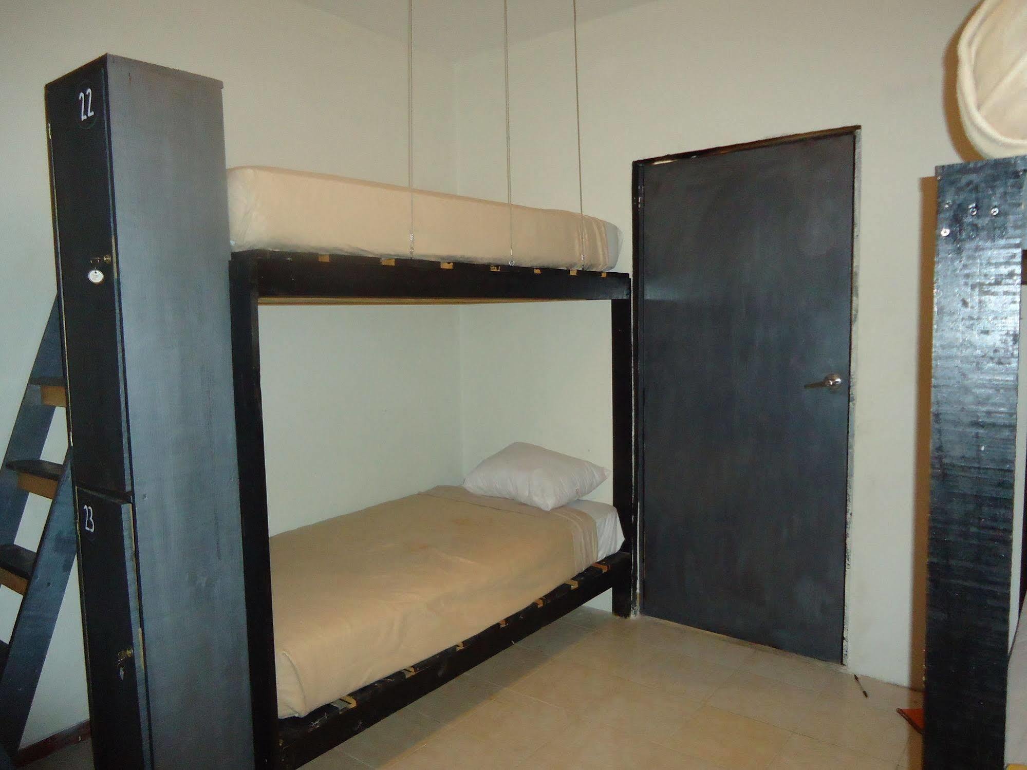 Humble Bumble Hostel Playa del Carmen Ngoại thất bức ảnh